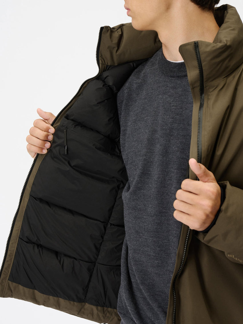 GORE-TEX 900FP Down Jacket