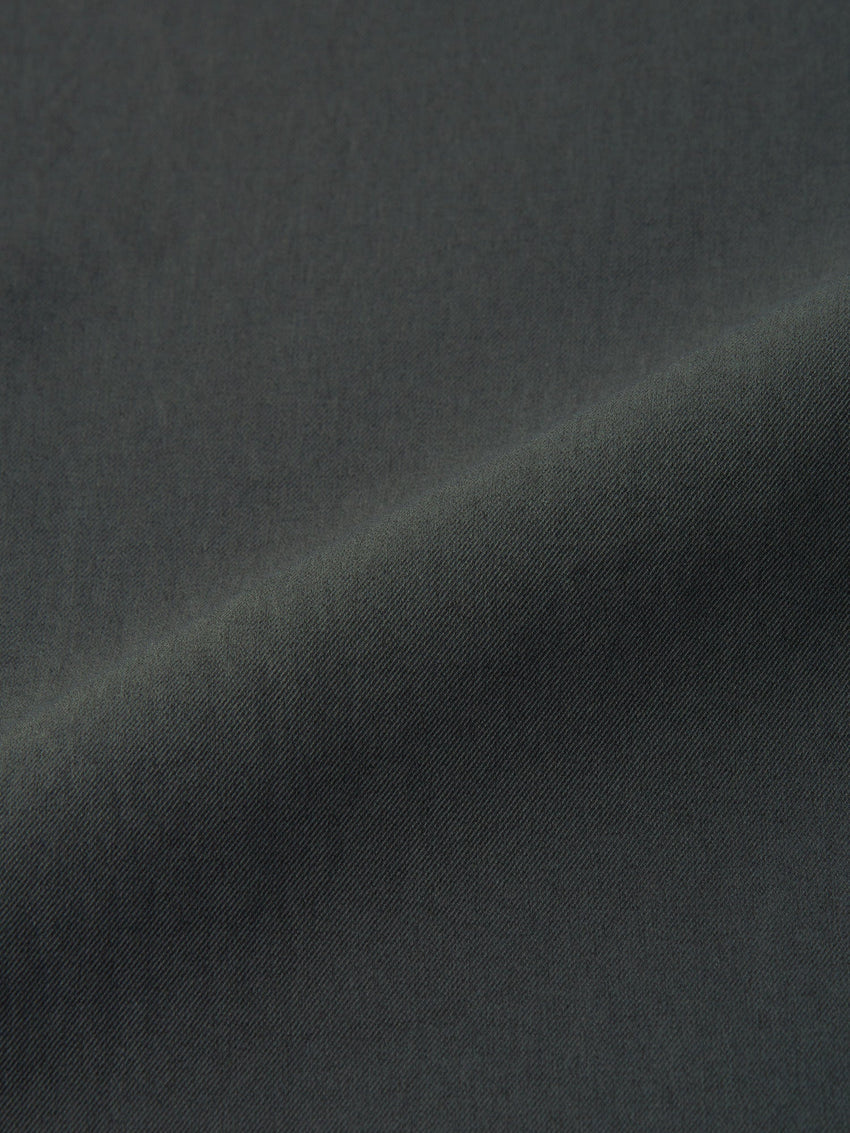One Tuck Stick Stretch Pants