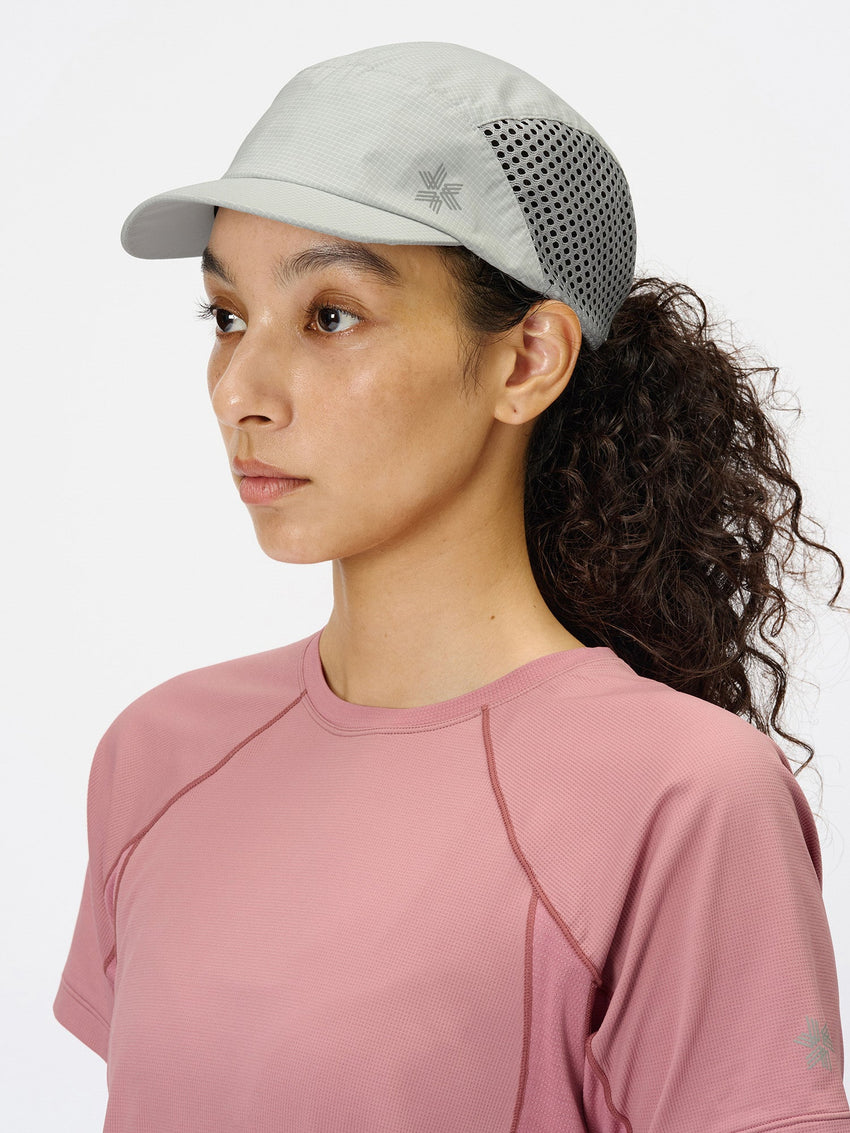 Vertical Jet Mesh Cap