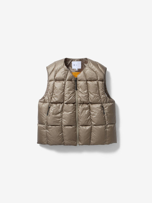 Goldwin 0 Three-Dimensional Down Light Vest