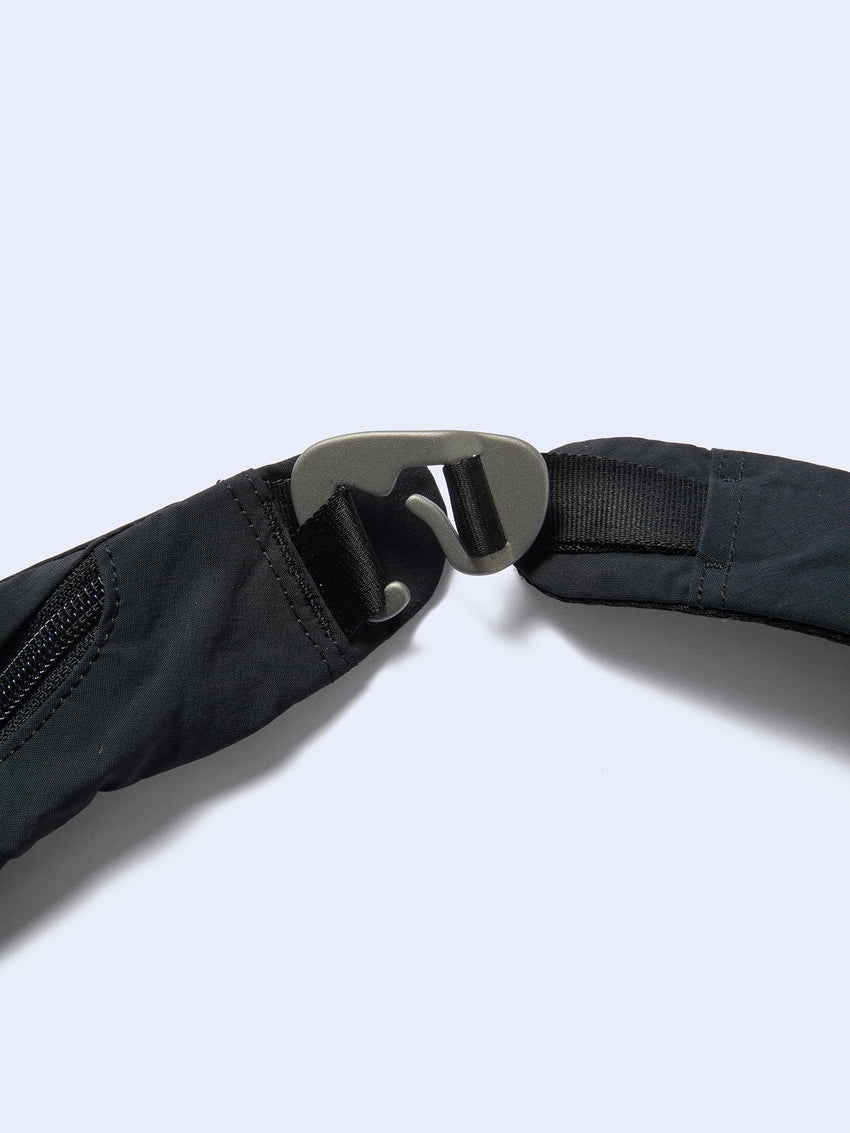 Goldwin 0 Helicoid Sling Bag